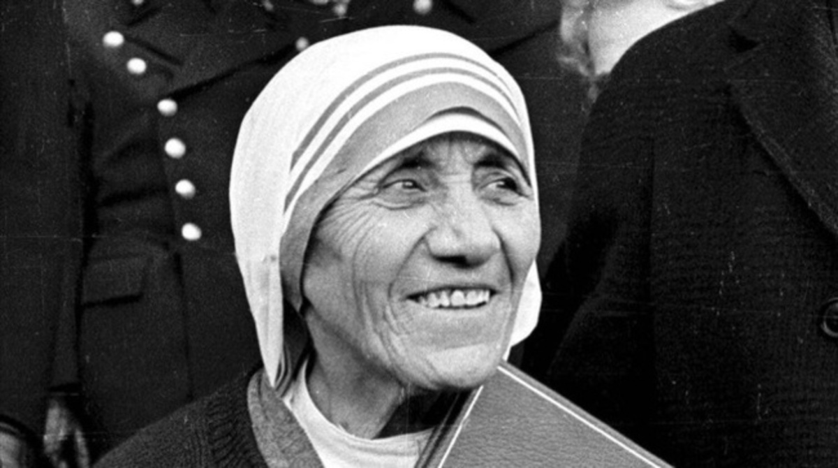 Igreja se prepara para canonizar Madre Teresa de Calcutá
